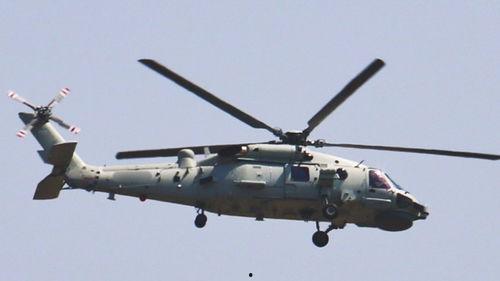 国产直升飞机组装视频,匠心独运，翱翔蓝天